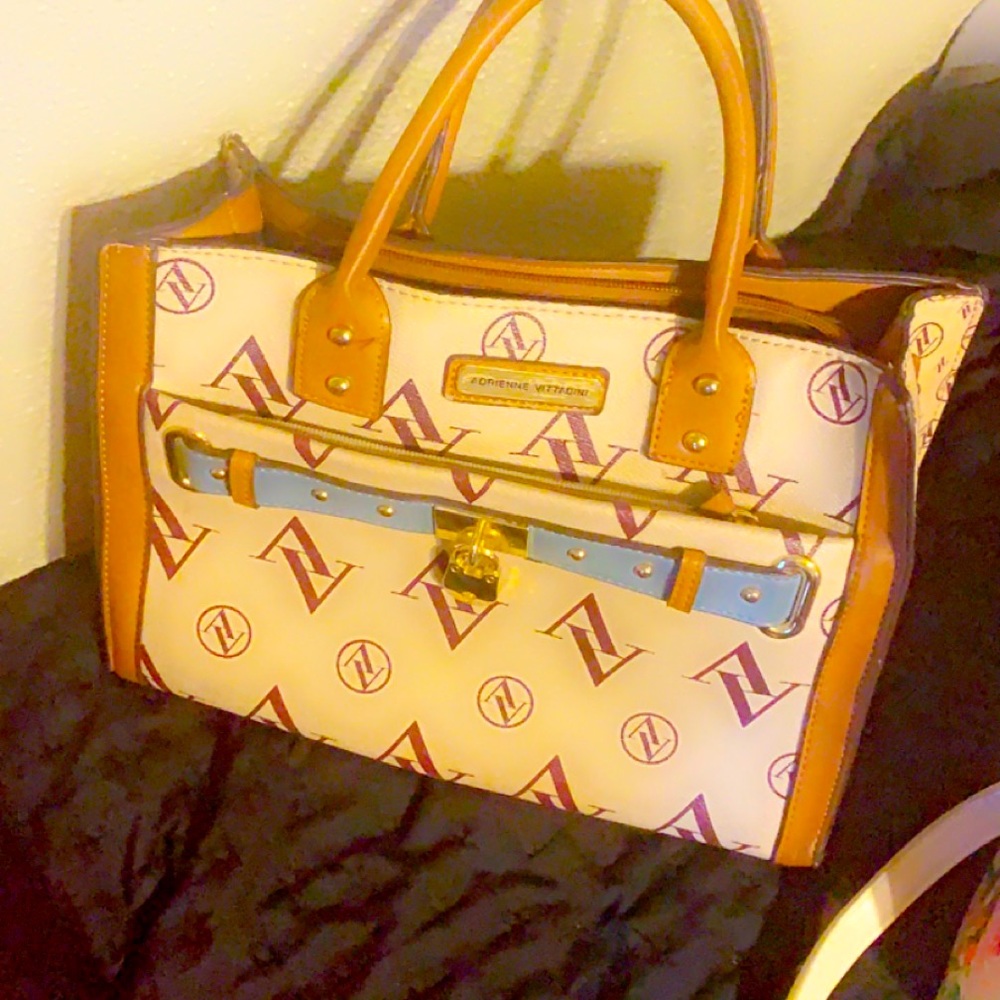 Used purse still cute